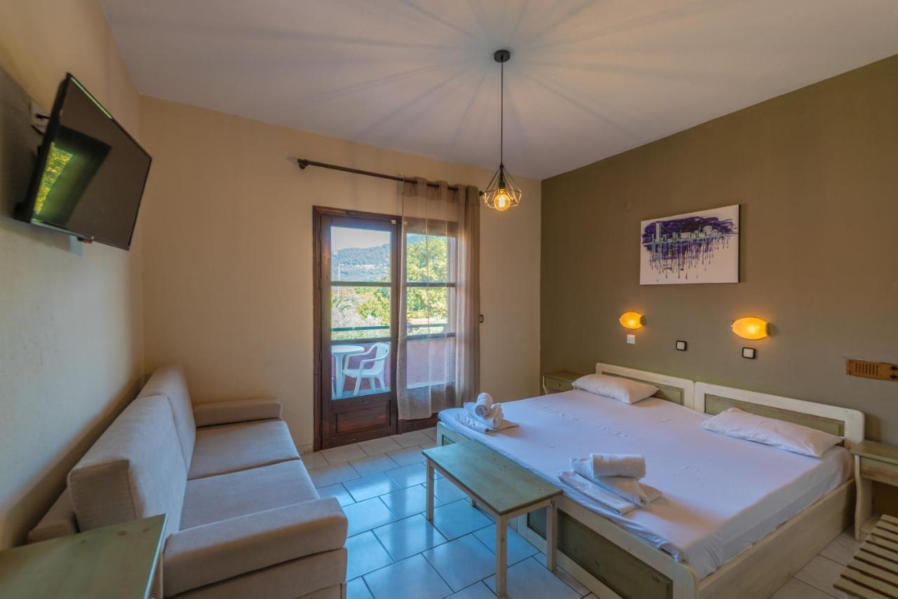 Natasa Hotel Skala Potamia  Buitenkant foto