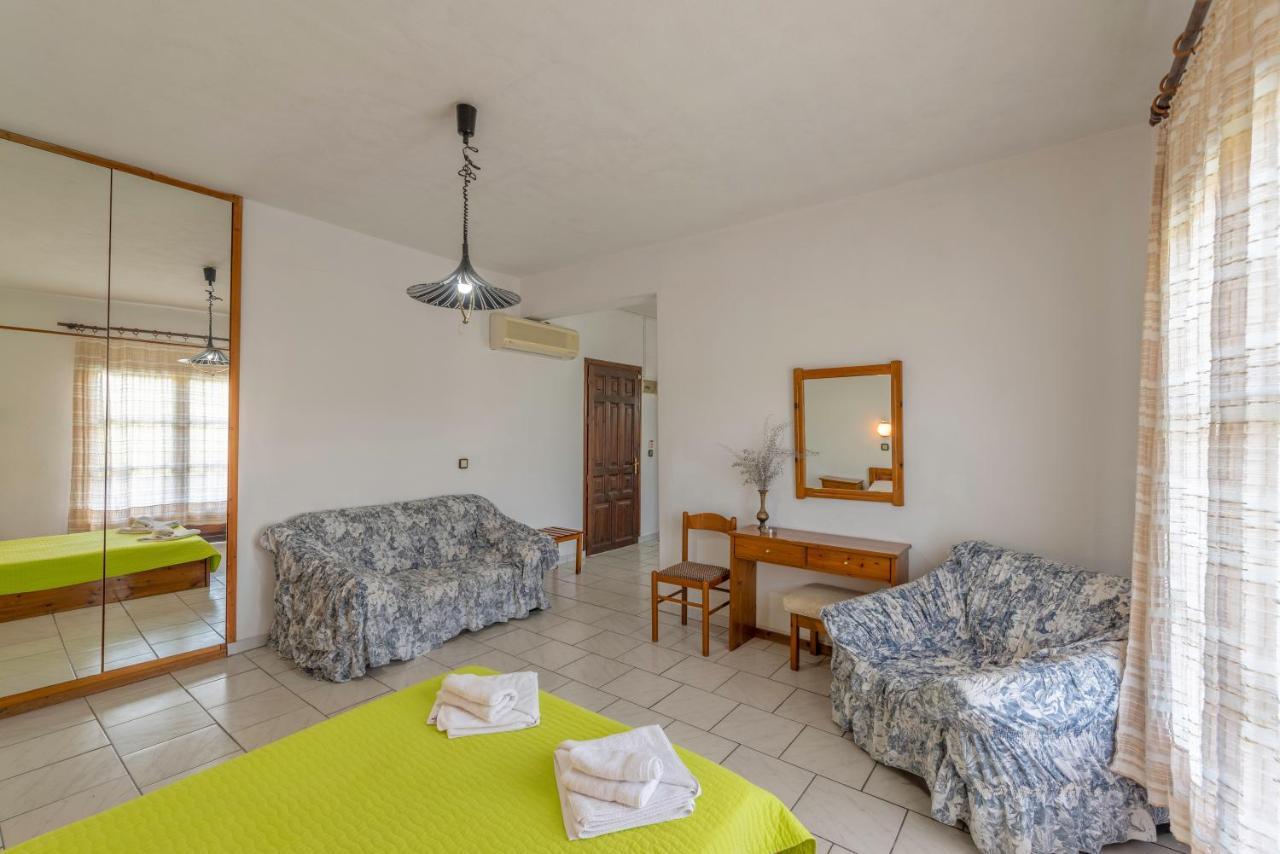 Natasa Hotel Skala Potamia  Buitenkant foto